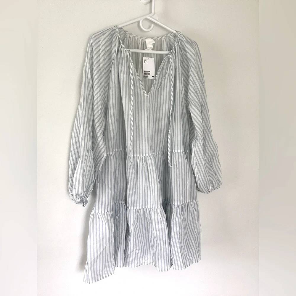 NWT H&M tiered striped dress - Picture 1 of 2
